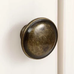 180 cm hohe Landhausvitrine in Weiß mit Beige - Isvair I