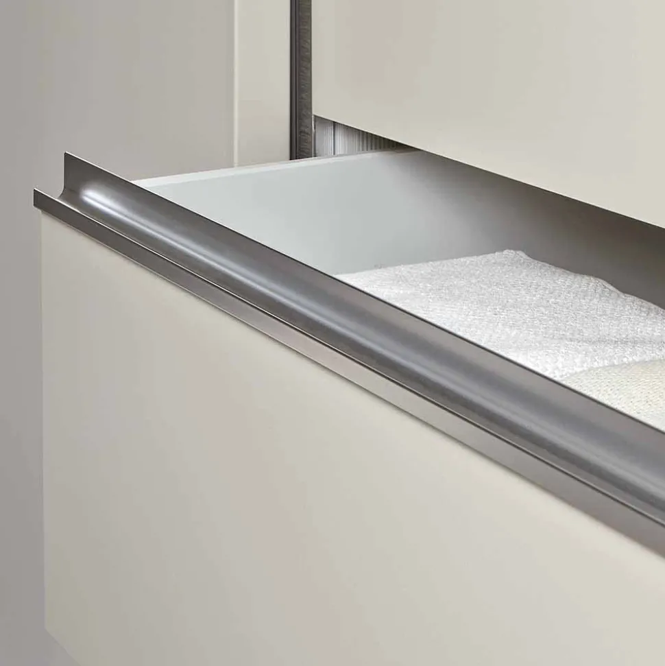 Beiger Schlafzimmerschrank Pastranav mit sechs Schubladen