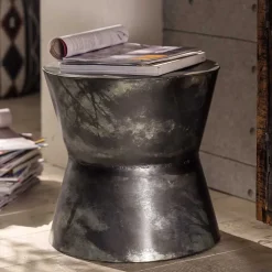 Beistelltisch aus Eisen mit Antik Finish - Altamira