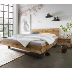 Bett & Nachtkommoden aus Wildeiche - Aryvano (dreiteilig)