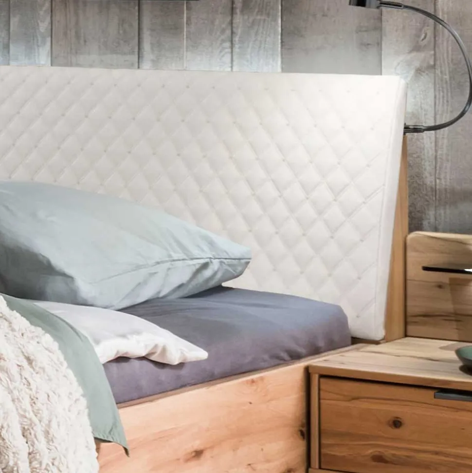 Bett Anlage aus Kernbuche - Krofun (dreiteilig)