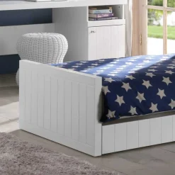 Bett Maggy für Jugendzimmer