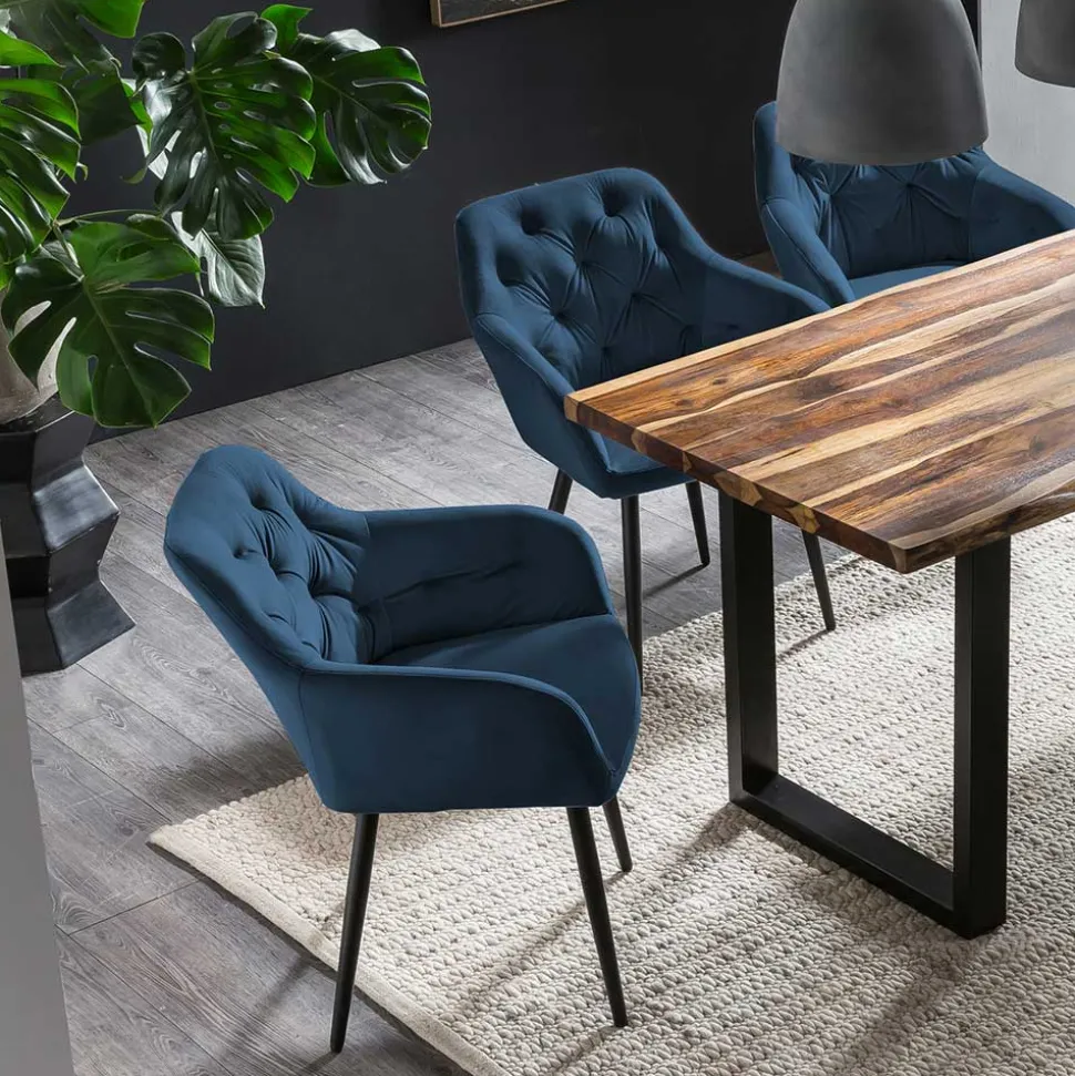 Charmanter Armlehnenstuhl mit Samt in Blau - Coridar