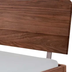 Doppelbett aus Nussbaum mit Stahlfüßen - Gedessa