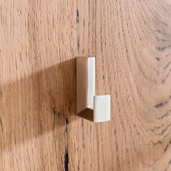 Edles Dielen Set Macusos mit Balkeneiche Furnier (fünfteilig)