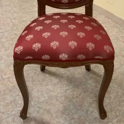 Eleganter Medaillonstuhl Rot Gold Magari & Nussbaum