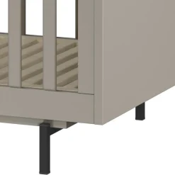 Graues Kinderbett mit Gitterseiten - Suzanas