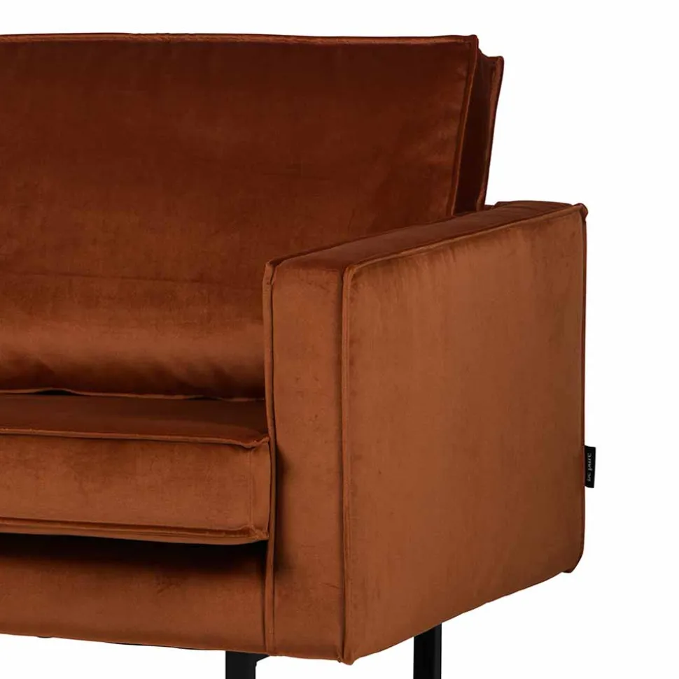 Großer Loungesessel Naryon mit Samt in Rostfarben