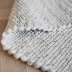 Handgefertigter Wollteppich in Beigegrau - Flexin