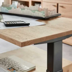 Höhenverstellbarer Bürotisch in Wildeiche - Emly