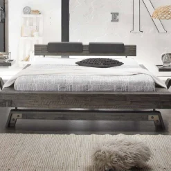 Holzbett Akazie Luvenico mit Kopfteil in Balken-Optik