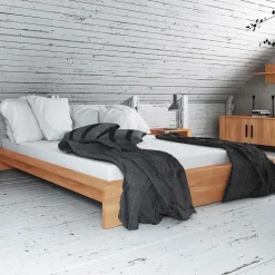 Holzbett Barvuda aus Kernbuche Massivholz