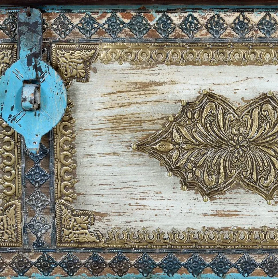 Holztruhe im Orient Design - Jusic