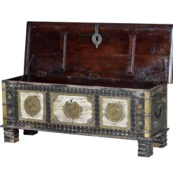 Holztruhe in Schwarz Antikweiß Bronze Braun - Rene