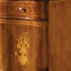Italienische Kleinkommode im Barockstil Venerdina in Nussbaum Braun