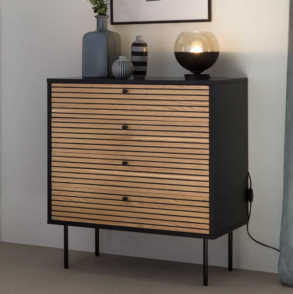 Kommode im Skandinavischen Wohnstil - Varaba