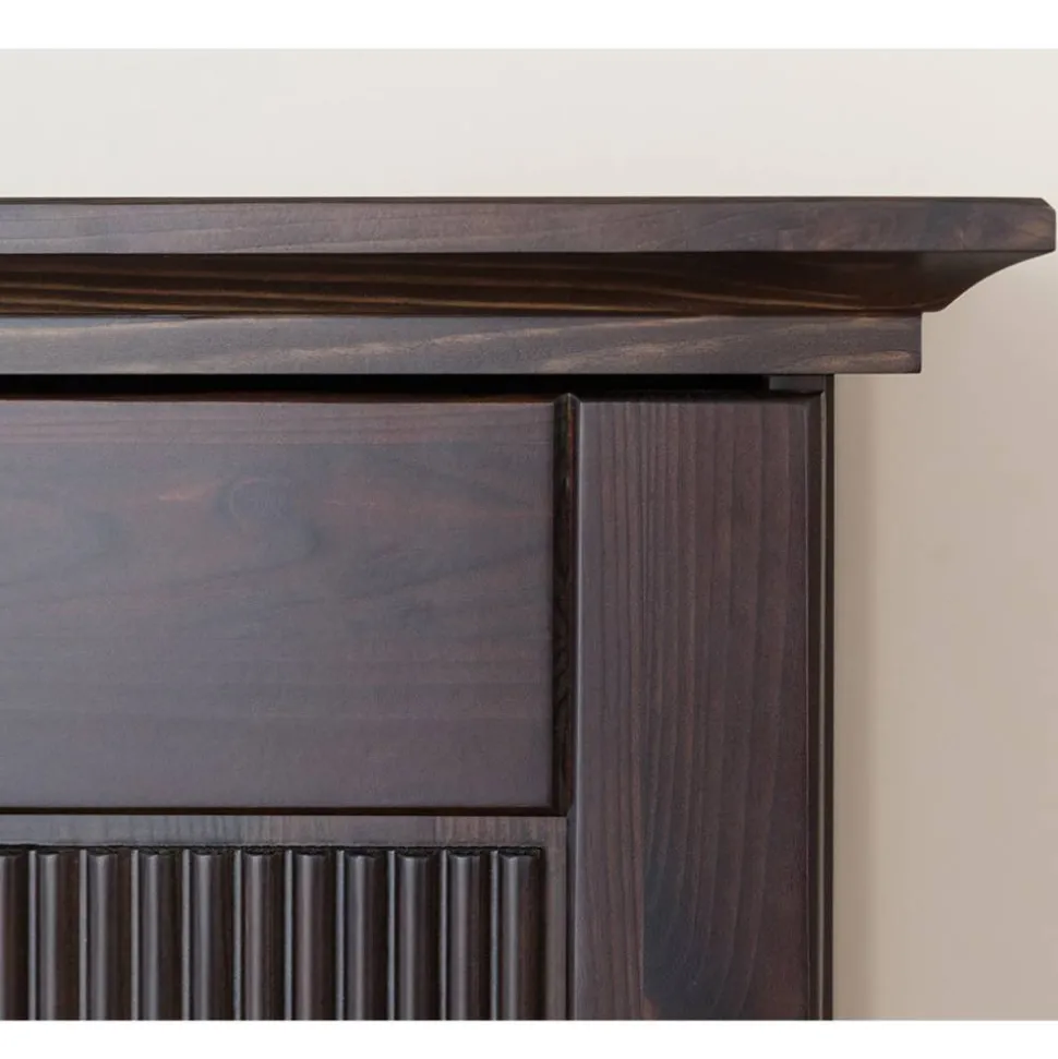 Kompakter Kleiderschrank im Modern-Country-Style - Nauizia