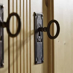 Landhaus Buffetschrank Zalau aus Fichte Massivholz