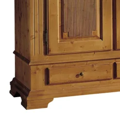 Landhaus Garderobenschrank Prenzla aus Fichte massiv