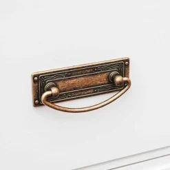 Landhaus Kommode in Weiß und Kiefer - Varicano