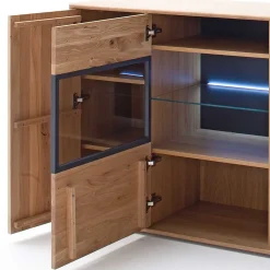 Modernes Eiche Sideboard mit Glaseinsätzen - Assela
