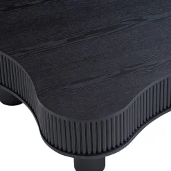 Niedriger Design-Couchtisch in Schwarz - Hiloria
