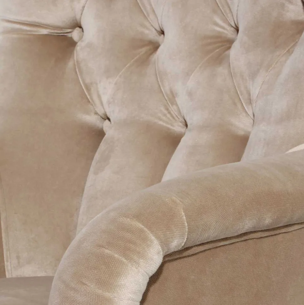 Ohrenbackensessel in Beige - Blacer