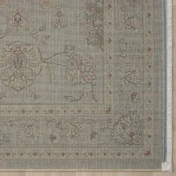 Orientalischer Teppich mit floralem Muster - Fenturam