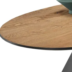 Ovaler Designtisch mit Schweizer Kante - Sinvoje