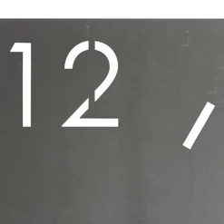 Quadratische Wanduhr im Industrial Style - Cetrona