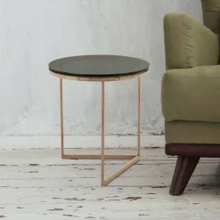 Rauchglas Beistelltisch mit Gestell in Rosegold - Shivan