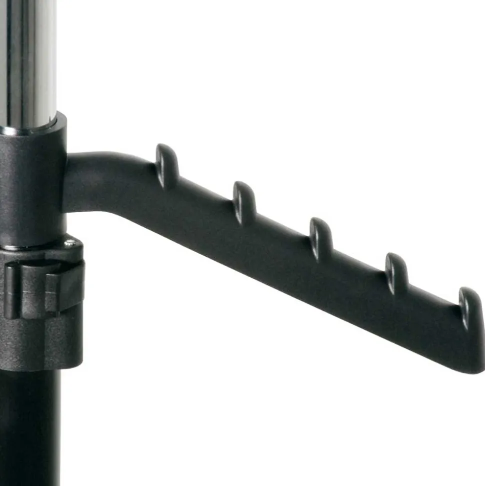 Rollen Kleiderständer Veshara in Schwarz