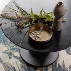 Runder Design Esstisch in Schwarz lackiert - Bottaro