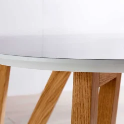 Scandi Essgruppe mit Armlehnenstühlen - Conzuela (siebenteilig)