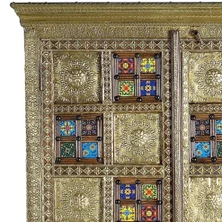 Schrank im Orient Design mit bunten Kacheln - Danascov