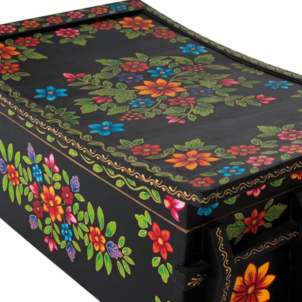 Schwarze Truhe mit bunter Blumen Malerei - Sacrala