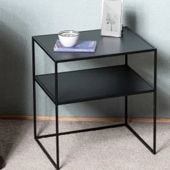 Schwarzer Beistelltisch mit Ablageboden - Jack