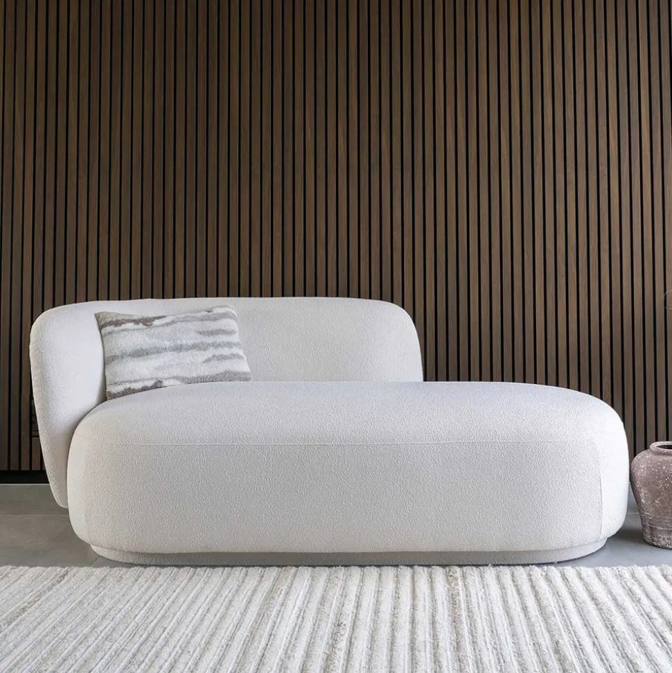 Skandi Design Couch in Cremeweiß - Premuda