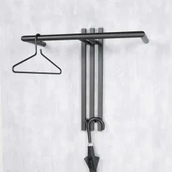 Stahl T-Design Wandgarderobe in Schwarz - Brittania