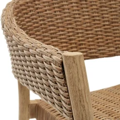 Stapelbare Armlehnstühle aus Eukalyptusholz - Finola (4er Set)