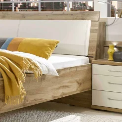 Stauraumbett Neriman und Nachtkommoden Set (dreiteilig)