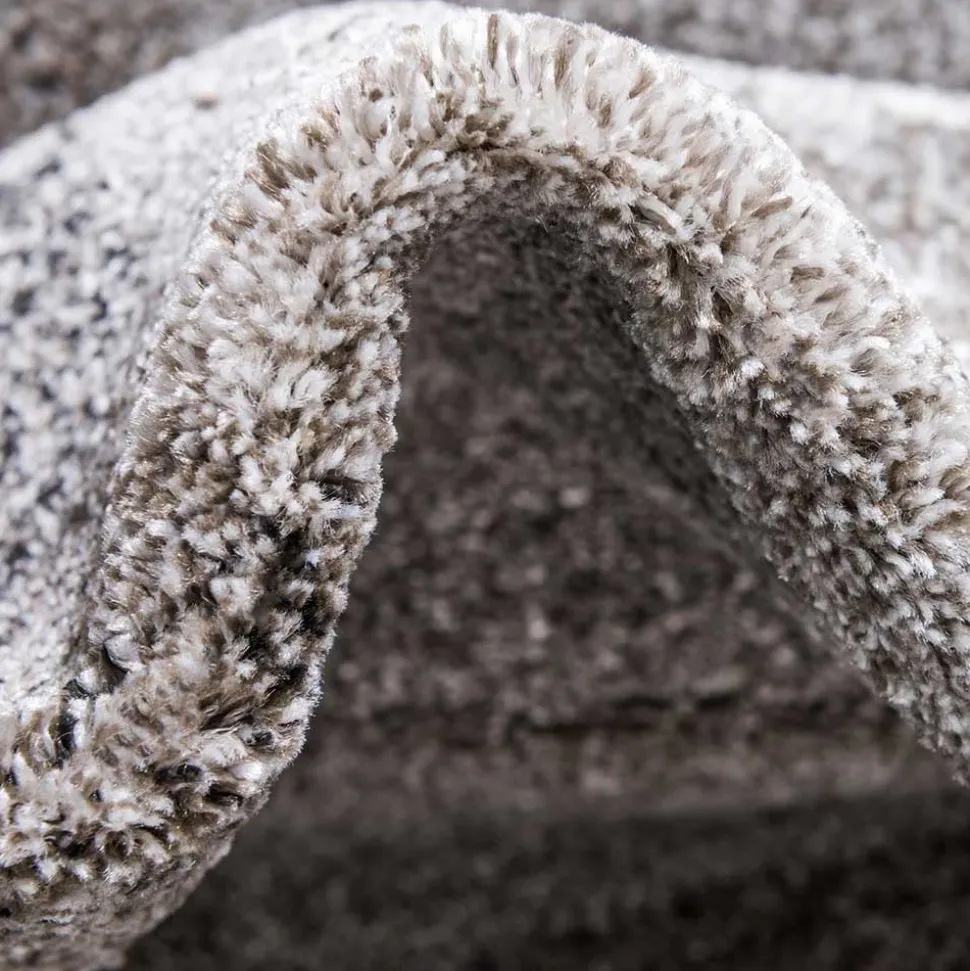 Teppich in Hellgrau mit dunkelgrauem Rand - Armina