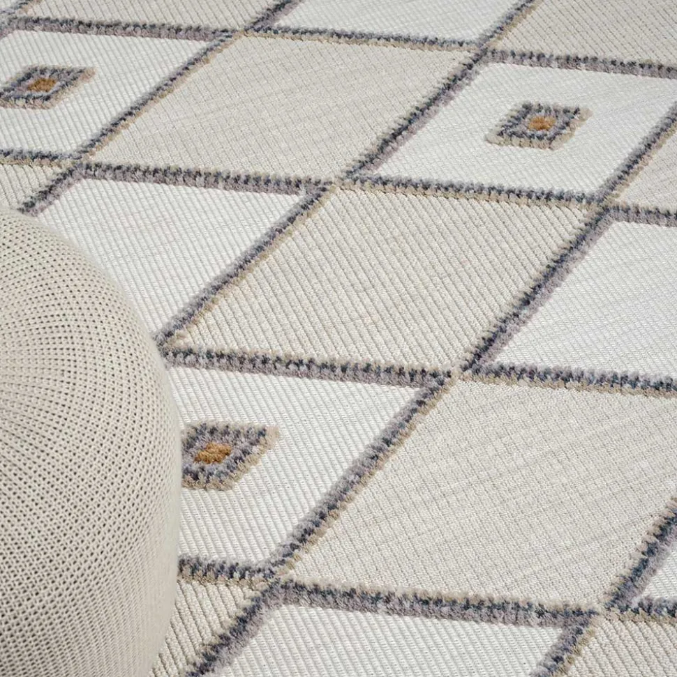 Teppich mit Rauten Muster in Beige und Weiß - Nikolan
