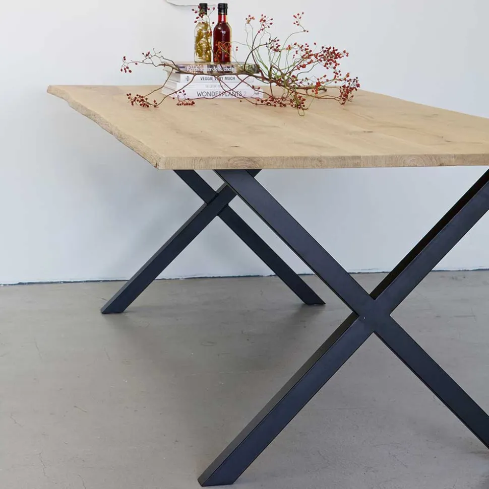 Tisch mit Eichenplatte mit Naturkante - Ensenada