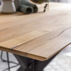 Topp Esstisch mit schweizer Platte Wildeiche - Inveria