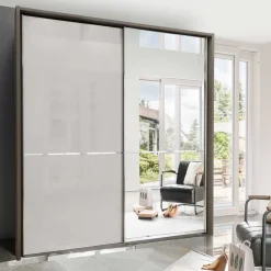 2-türiger Kleiderschrank in Hellgrau & Braun - Sabelle