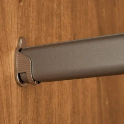 6-türiger Schrank mit Glas Dunkelbraun - Hung