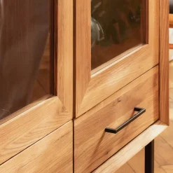 3-türiger Vitrinenschrank mit drei Schubladen - Kerfa