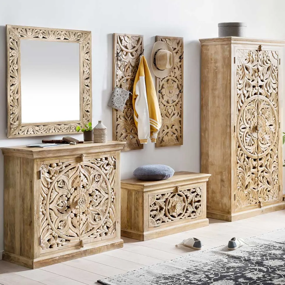 Vintage Flurmöbel aus Holz Sandfarben - Runiasa (sechsteilig)