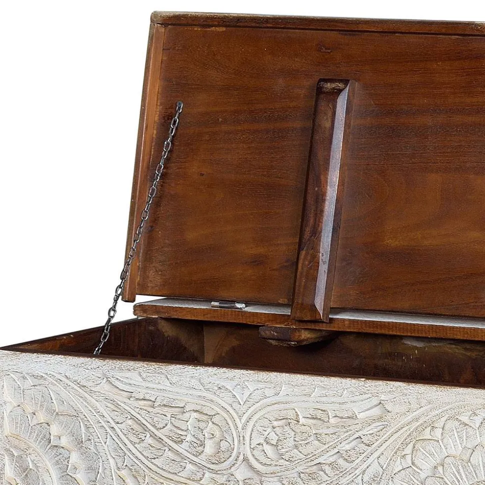 Vintage Truhe mit Ornament Schnitzereien - Natali